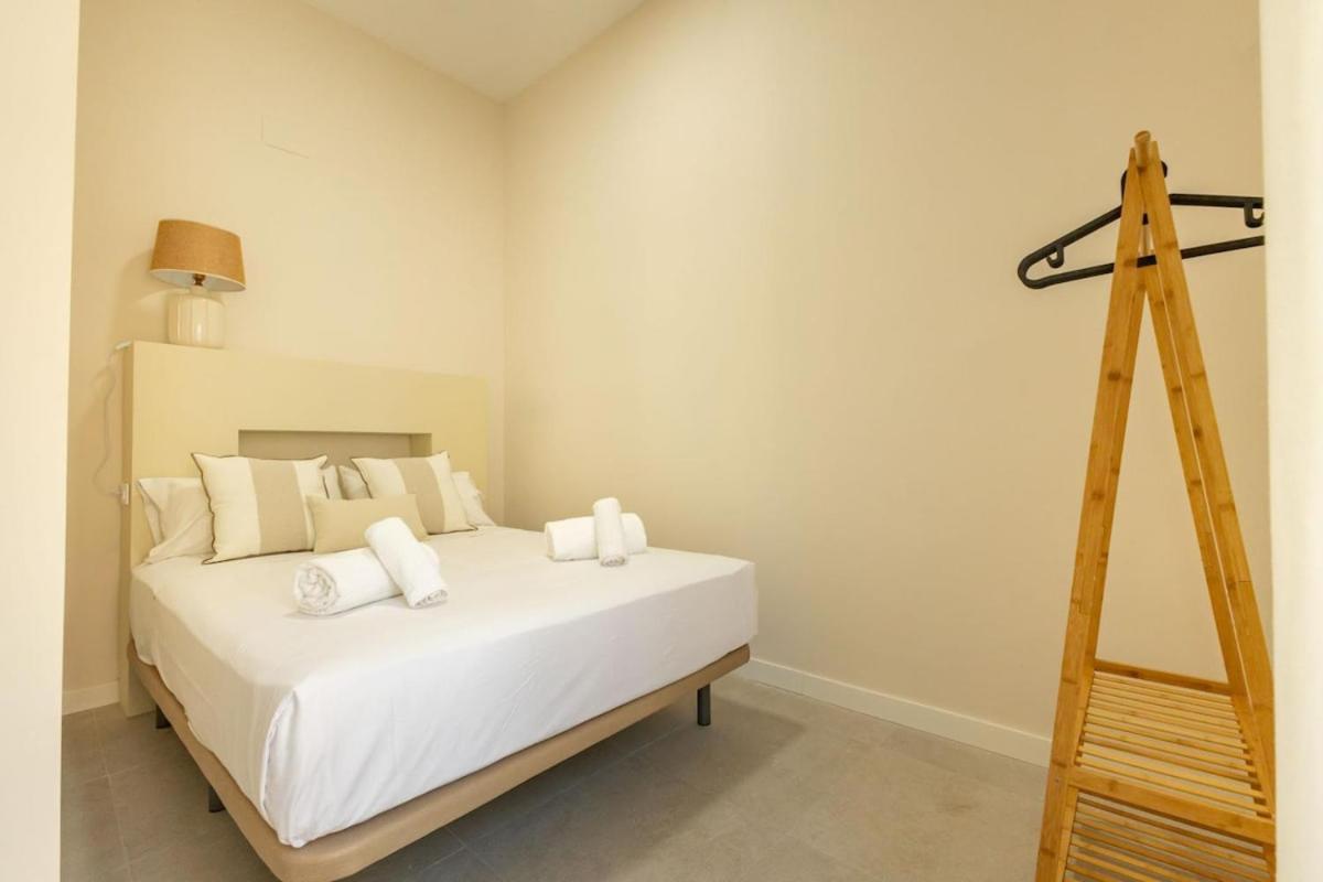 Rodrigo De Triana Deluxe Apartment